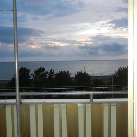 Apartment Irma Rustaveli 57 Batumi Zewnętrze zdjęcie